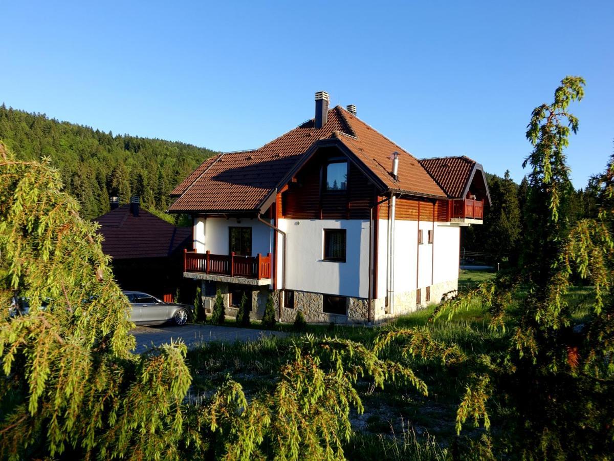 Apartmani Suncani Breg Tara Митровац Экстерьер фото