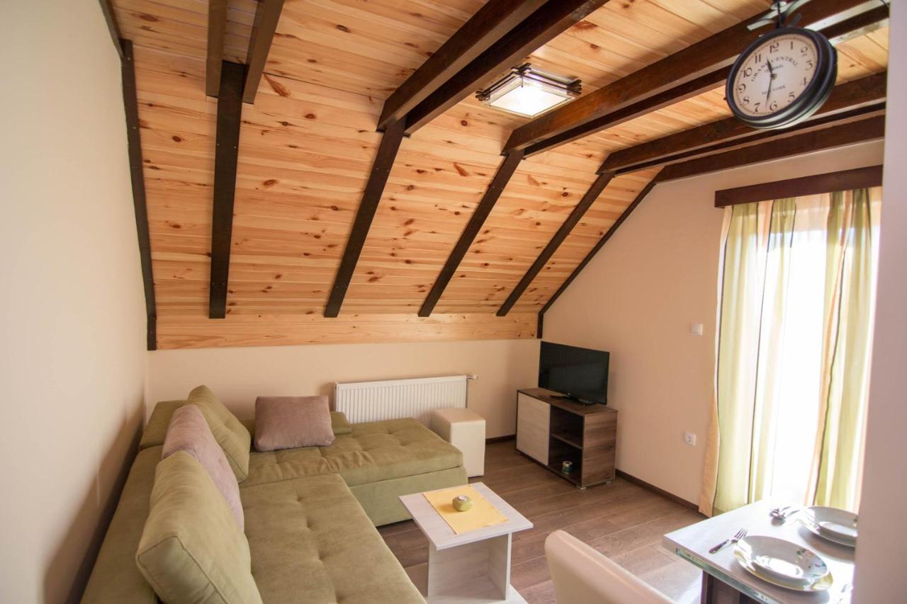 Apartmani Suncani Breg Tara Митровац Экстерьер фото