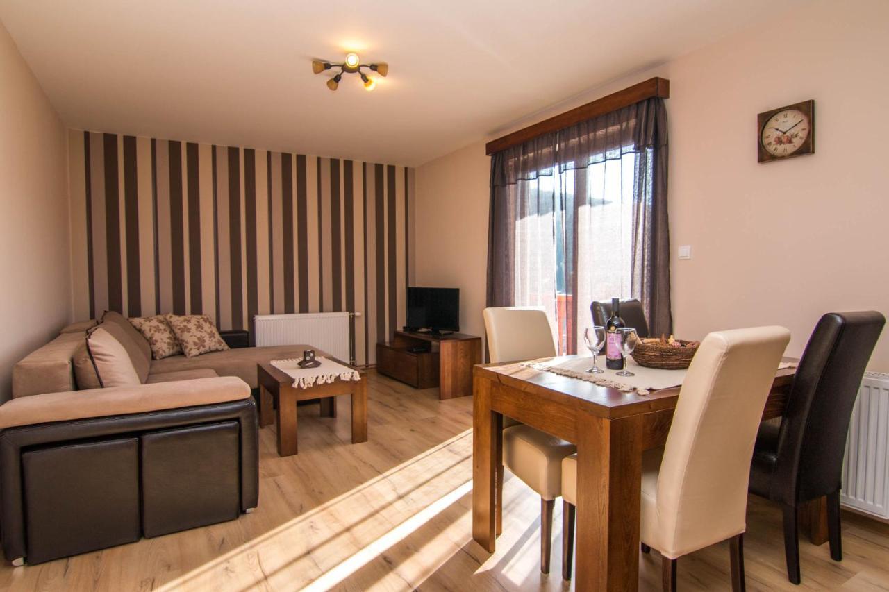 Apartmani Suncani Breg Tara Митровац Экстерьер фото